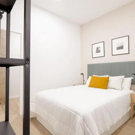 Nomad Nuevo Centro Valensiya