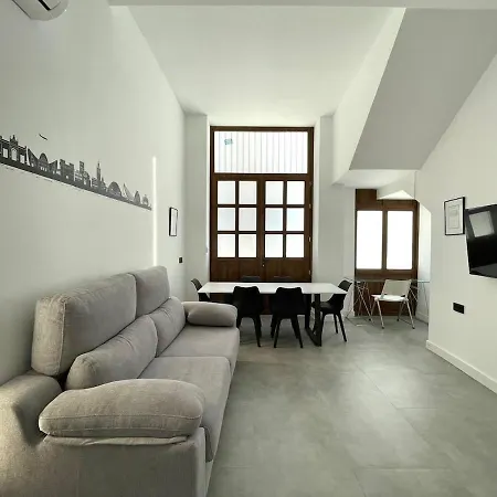 Piso Moderno Y Acogedor En El Centro Historico شقة