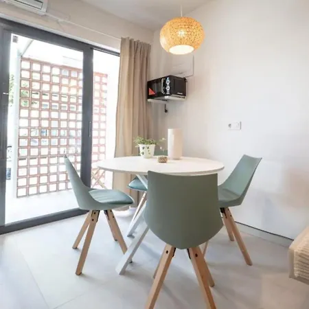 Pepeflats - Loft Ibiza Con Terraza, Junto Puerto Y Ciencias - Loft 1 *