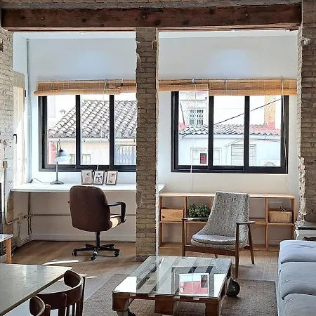 Temporary Rentals- Stylish Terrace House فالنسيا