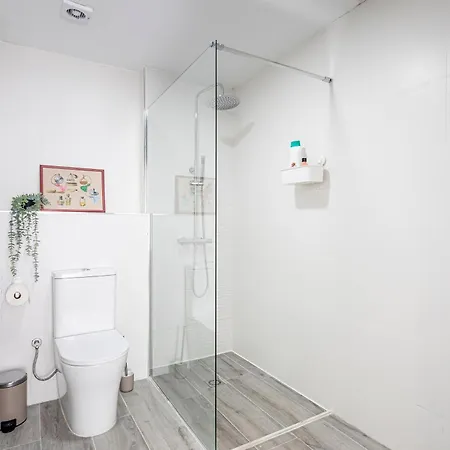 Newly Renovated Next To Turia Gardens فالنسيا