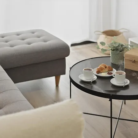 Loft Luminoso, Adaptado, Smart Tv, Ac, 2 Pax فالنسيا