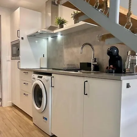 Modern Loft Near Roig Arena