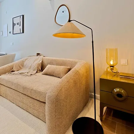 Saristays Luxe Style شقة