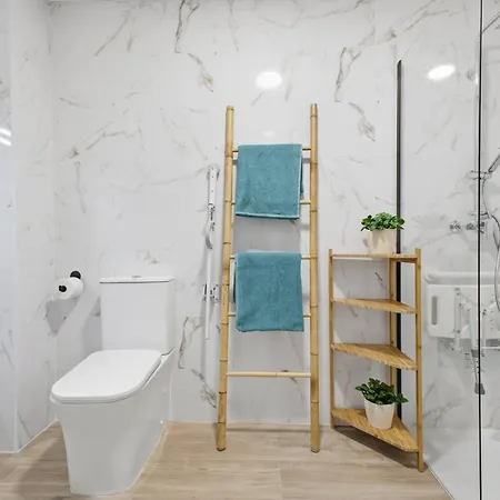 Moderno Loft, Adaptado, Smart Tv, Ac, 3pax, شقة *