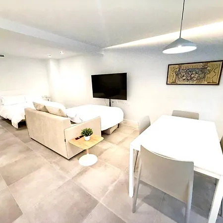 شقة Modern Near Nou Mestalla & Metro *