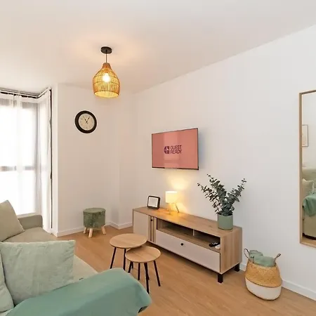 Guestready - Modern Flat 5 Minutes From The Appartement Valence