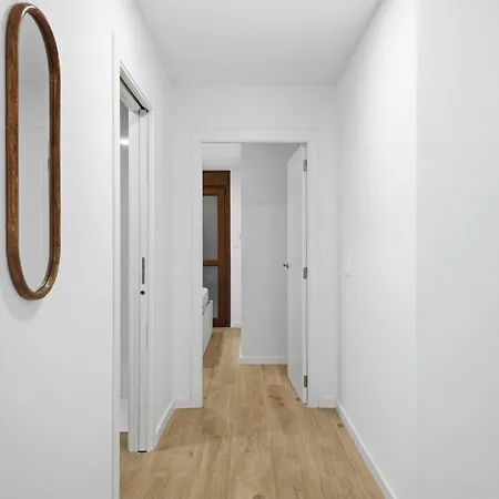 Moderno Loft, Adaptado, Smart Tv, Ac, 3pax, شقة فالنسيا