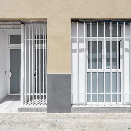 Newly Renovated Next To Turia Gardens