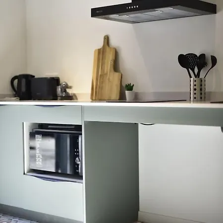 Estudio Tipo Loft En La Petxina فالنسيا