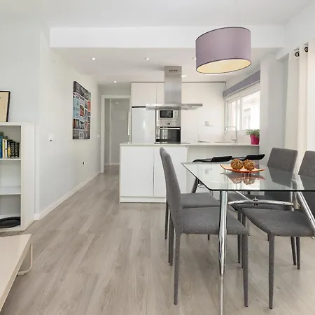 Apartup Market Corner Valencia