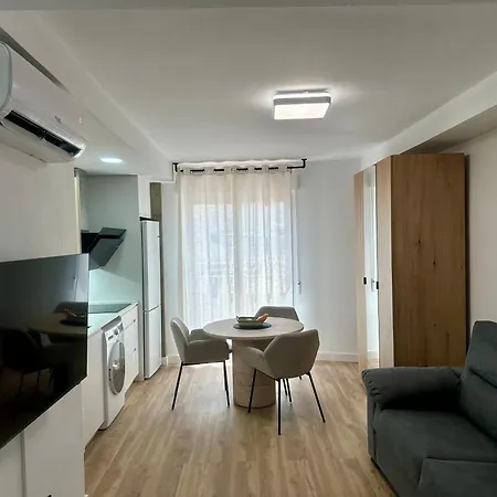 Piso Elegante En Calle Ripalda - Barrio Del Carmen Апартаменты