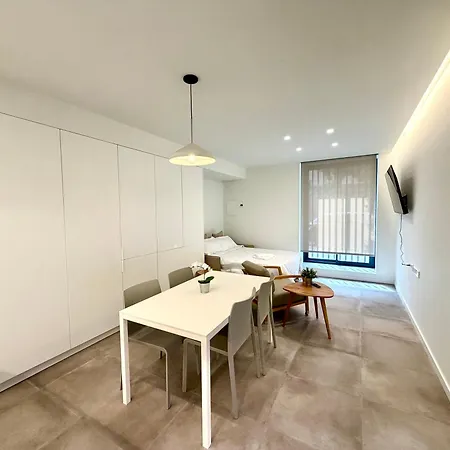 Апартаменты Relaxing 1br Near Nou Mestalla & Metro Валенсия