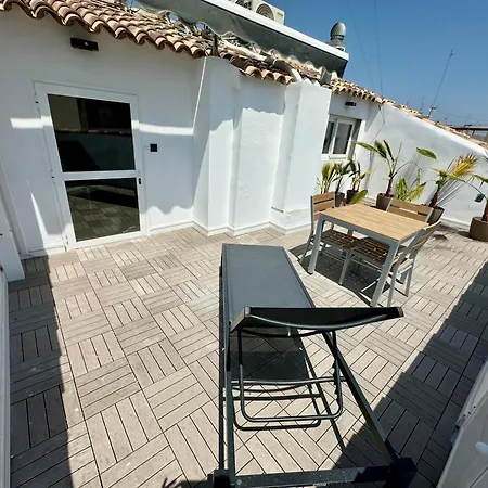 Loft Con Terraza Calle Ripalda - Barrio Del Carmen شقة