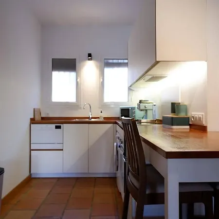 Cosy Flat Near The Apartamento Valencia