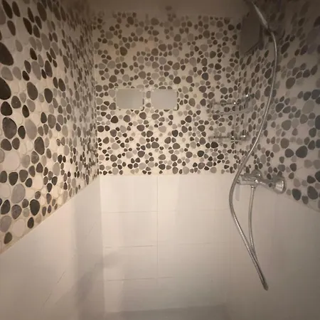 Apartamento Con Piscina En *