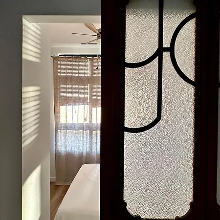 Temporary Rentals- Stylish Terrace House