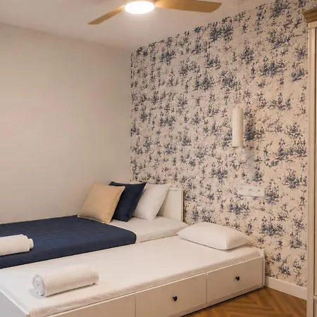 CASA FLORIT - Ático de Lujo con Terraza de 185 m2 - Para 6 Viajeros Valencia