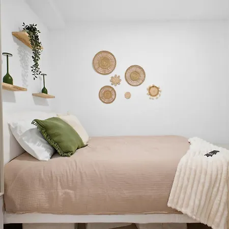Loft Adaptado, Smart Tv, Aire Acondicionado, Cafe, 2 Personas شقة *