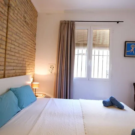 Apartamento Cosy Flat Near The Valencia