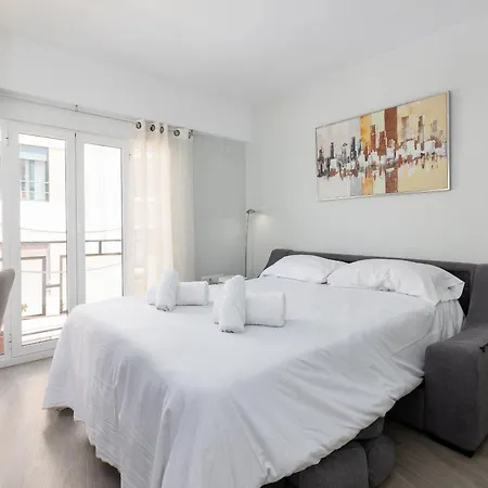 Apartup Market Corner *
