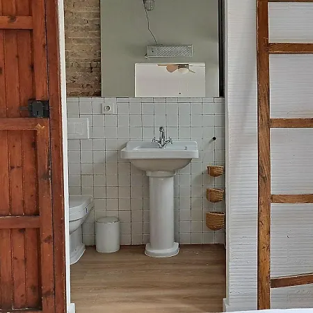 Temporary Rentals- Stylish Terrace House فالنسيا