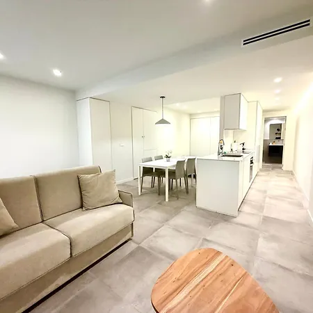 Convenient Near Nou Mestalla & Metro Lejlighed