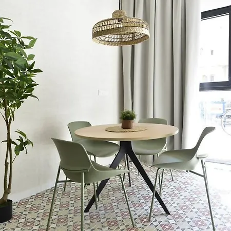 Estudio Tipo Loft En La Petxina شقة