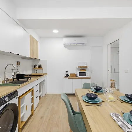 Loft Adaptado, Smart Tv, Aire Acondicionado, Café, 2 Personas * Valence