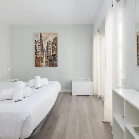 Apartup Market Corner Valencia