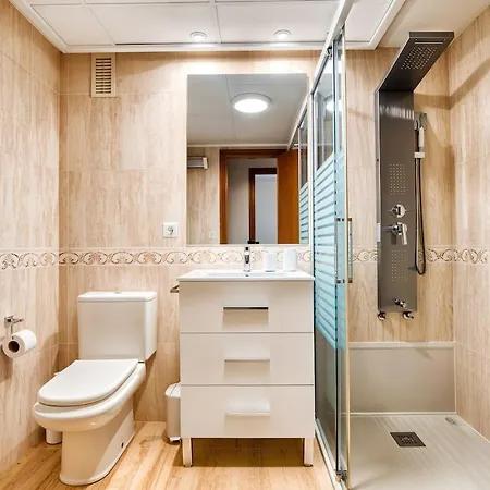 50 Meters From The Beach, With A Pool And Balcony * バレンシア