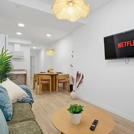 Moderno Loft, Adaptado, Smart Tv, Ac, 3pax, Appartement Valence