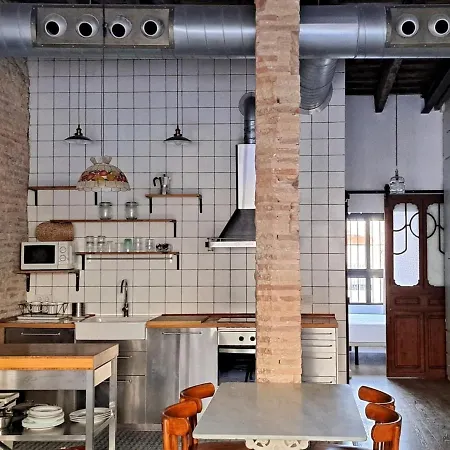Temporary Rentals- Stylish Terrace House فالنسيا