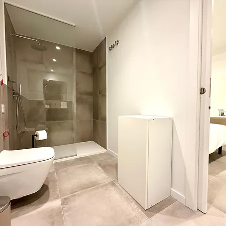 Апартаменты Modern Near Nou Mestalla & Metro Валенсия