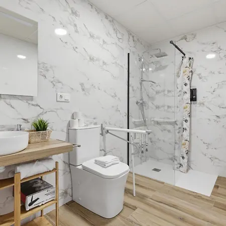 شقة Loft Luminoso, Adaptado, Smart Tv, Ac, 2 Pax *
