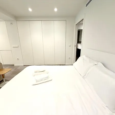 Modern Near Nou Mestalla & Metro شقة فالنسيا