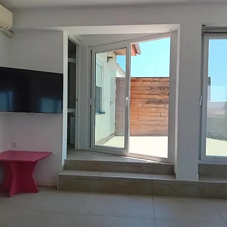 Penthouse In شقة *