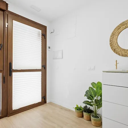 Loft Adaptado, Smart Tv, Aire Acondicionado, Cafe, 2 Personas *
