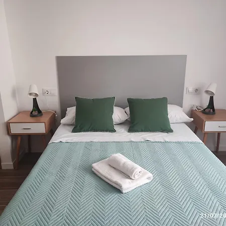 Appartement Family House In Benimaclet, 9 Pax, 5 Ac, 5 Tv