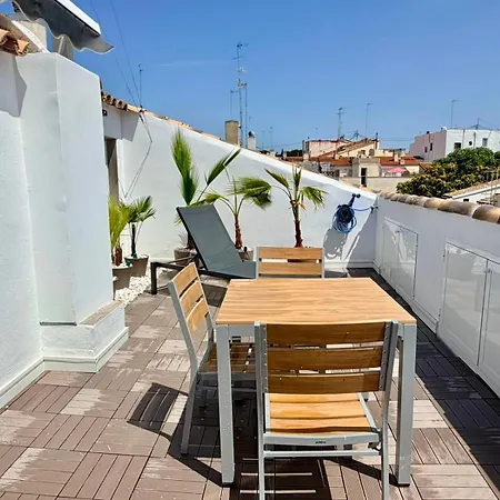 Loft Con Terraza Calle Ripalda - Barrio Del Carmen شقة *