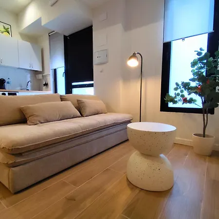 Travel Habitat Loft Parque De Cabecera فالنسيا
