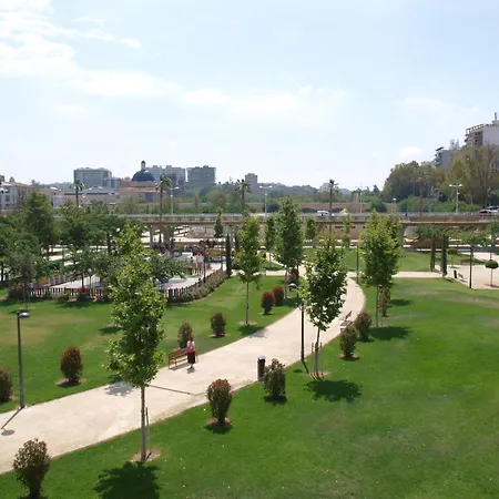 Apartup Market Corner Valencia