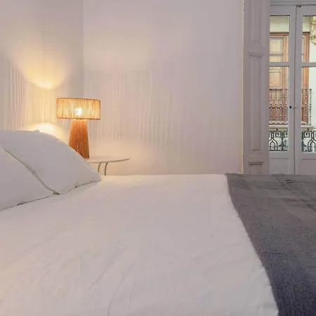 Lujosa Vivienda En * فالنسيا
