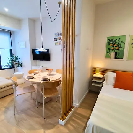 Travel Habitat Loft Parque De Cabecera شقة