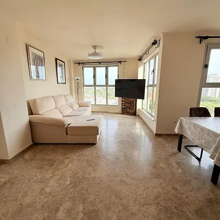 Premium Penthouse With Large Terrace, Ocean Views & Opposite The Of Arts And Sciences Apartamento *