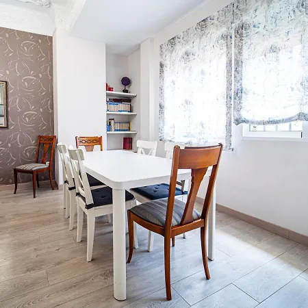 Apartamento Kingdom Of