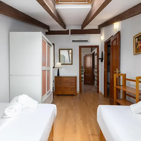Apartup Malvarrosa Dolce I