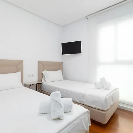 Apartup Colon Attic Center *