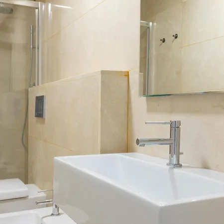 Apartamento Apartup Colon Attic Center *