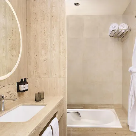 Hotel Nh Center Valencia